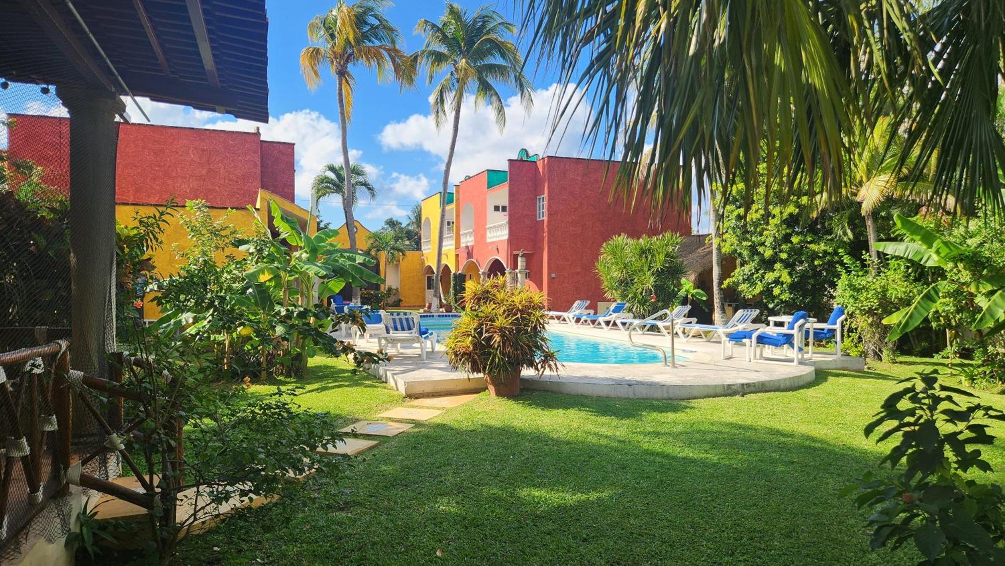 Casa Colonial, Zapote *